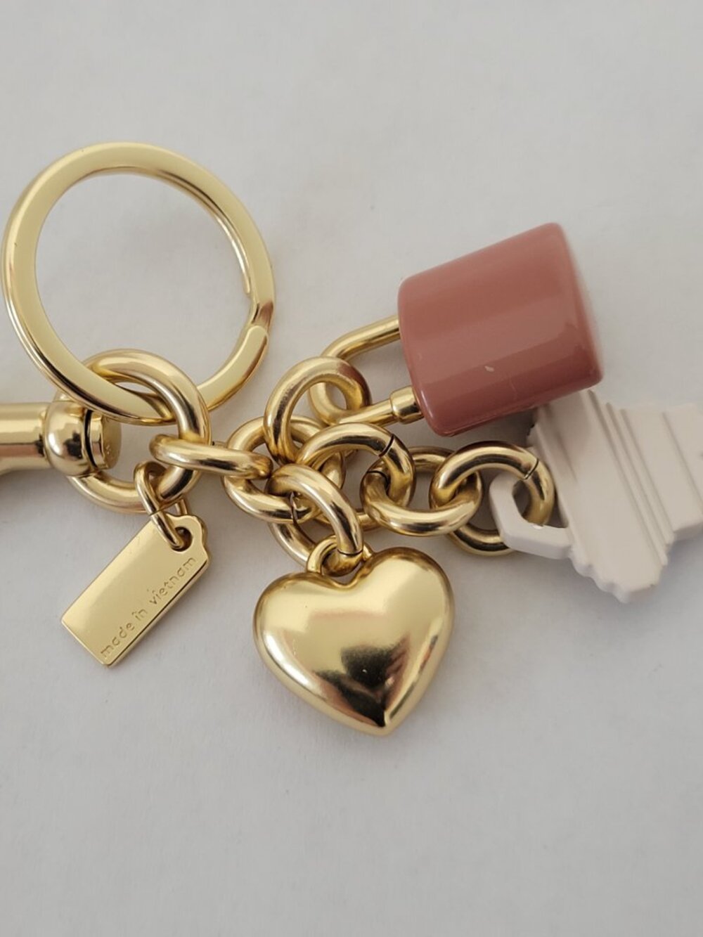 Coach Bag Charm Keychain Gold Pink White Key & Charms CP891 - Picture 7 of 9